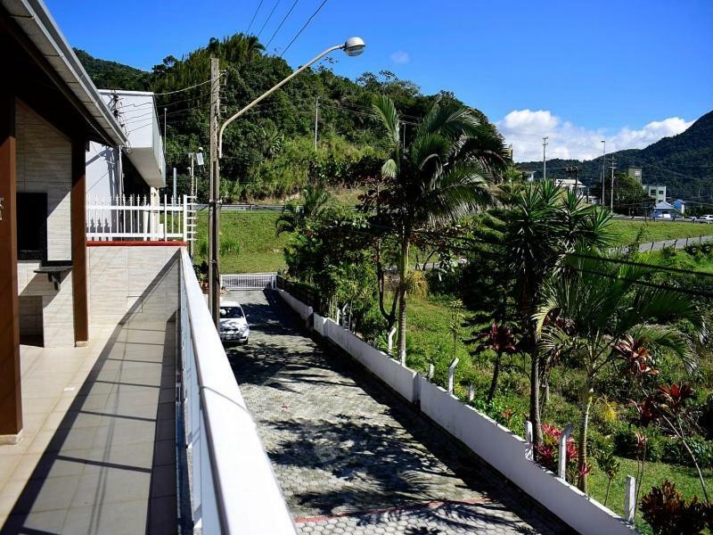 Praia da Ilhota, lado de Baneário Camboriú Itapema Exterior foto